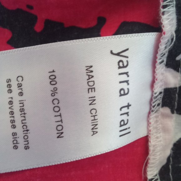 Yarra Trail black, white, pink shirt (Size 10) - Picture 7 of 7